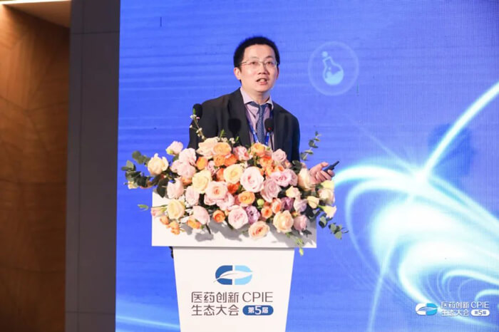 主旨报告.jpg 主旨报告.jpg