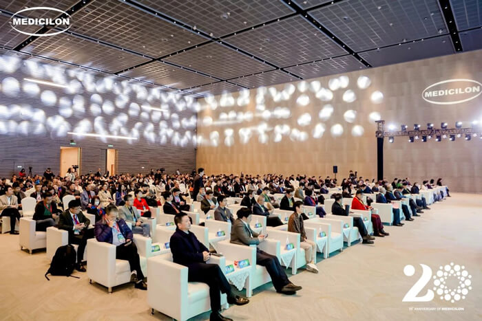 大会现场.jpg 大会现场.jpg