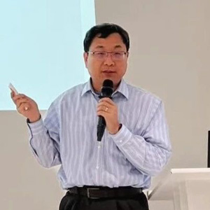 王海盛博士.jpg 王海盛博士.jpg